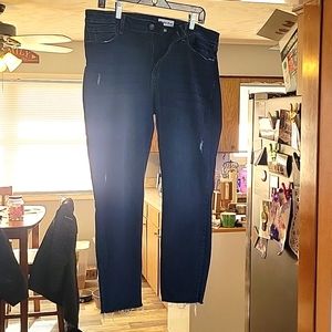 Studio Blue Jeans